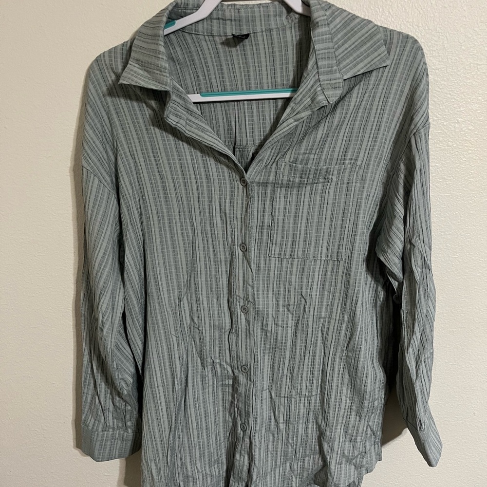 SHEIN Textured Gray Button-Up Top